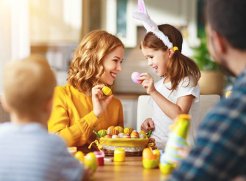 1, 2 & 3 Night Easter Family Breaks, including Kids Pizza Making Classes and Movie Nights